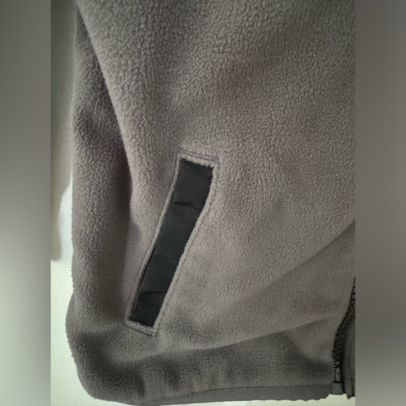 Carter’s Toddler Jacket - Picture 4 of 6